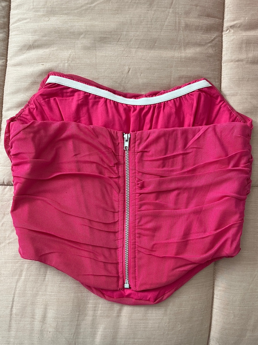 Pink Ruched Strapless Corset - Picture 3 of 5